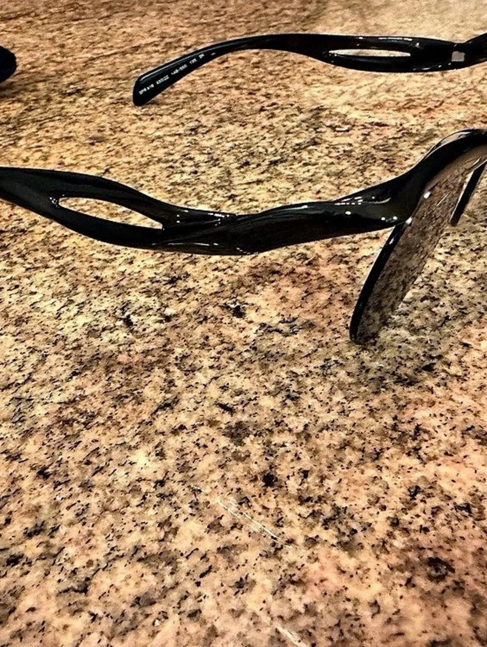 Prada SPR 16Q Cinema Round Sunglasses Black & Brown Like New